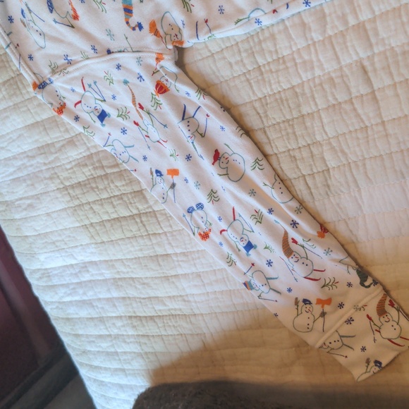 hanna Andersson Medium size 120 children's EUC cotton turtleneck with snowmen - Picture 3 of 8